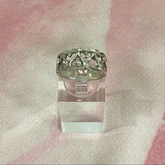 VINTAGE Silver Heart Handmade Die Cut Ring - Picture 2 of 11